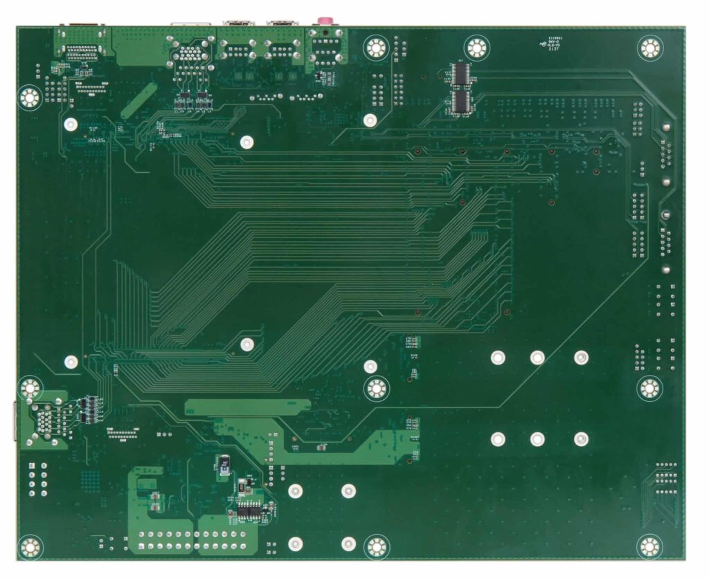 PCOM-C880